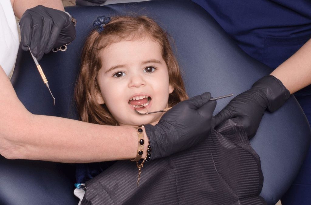 ortodontie Cluj, aparat dentar copii