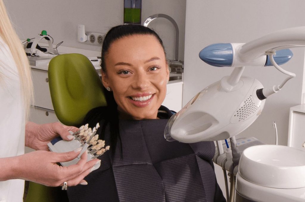 proteza dentara pe implant, coroane dentare Cluj